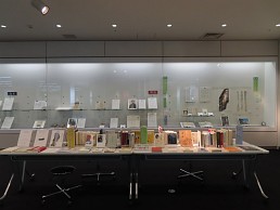 企画展「近代いわての歌人・俳人」展示風景