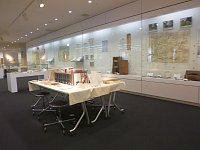 企画展「初公開！郷土資料展～貴重書庫の中から～」会場の様子